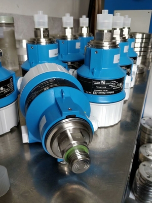 PMC51-AA21JD1MGJRLJA+AAPA الضغط المطلق والمقياس Cerabar PMC51 100 mbar...40 bar
